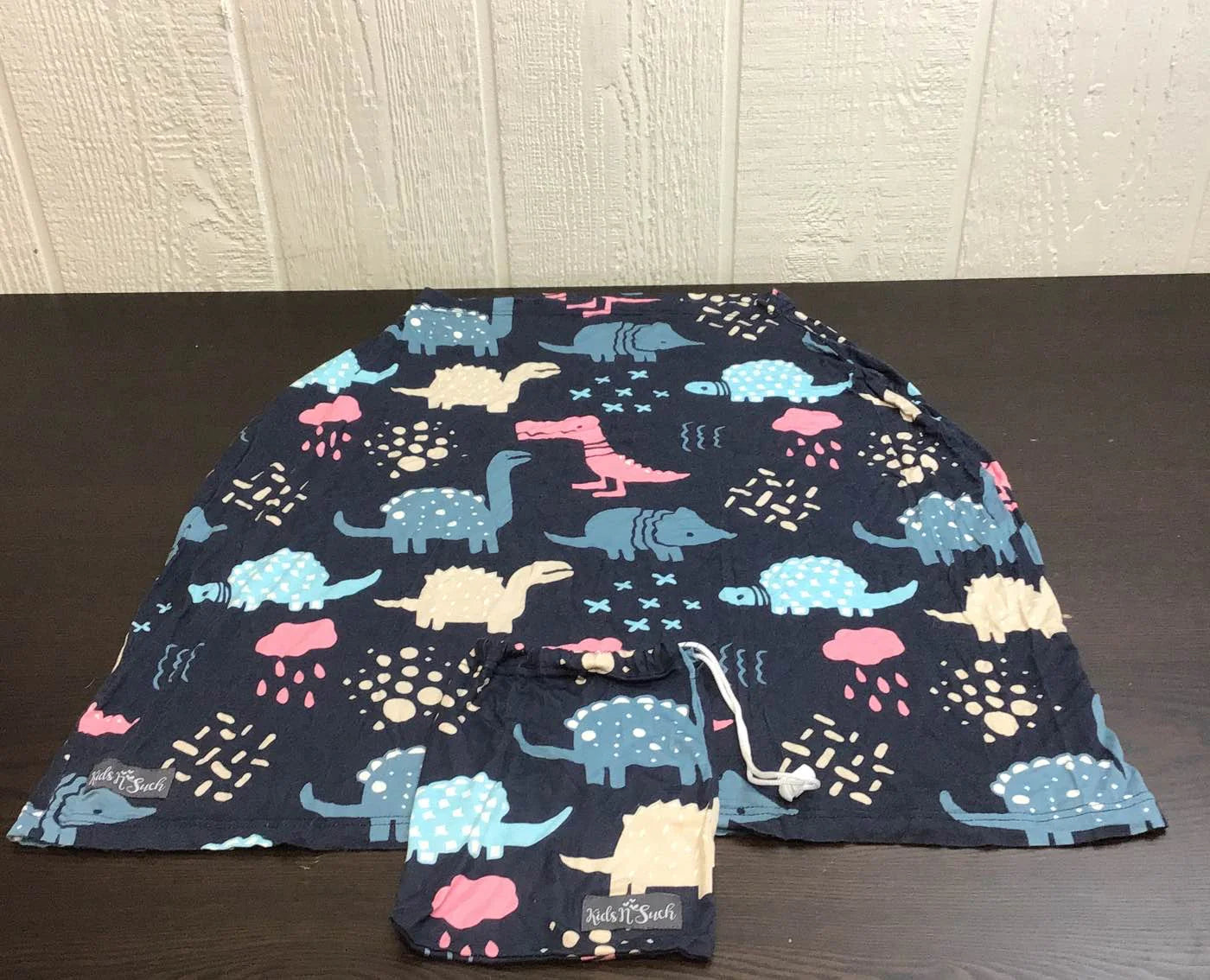 Kids N’ Such Multi-use nursing cover