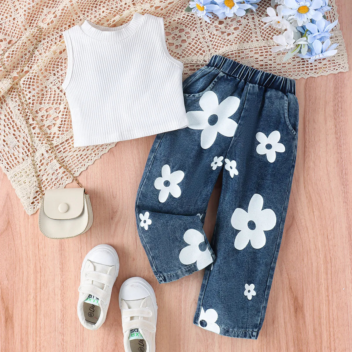 Girl'S Fashion Printed Sleeveless Vest And Jeans Two-Piece Set
