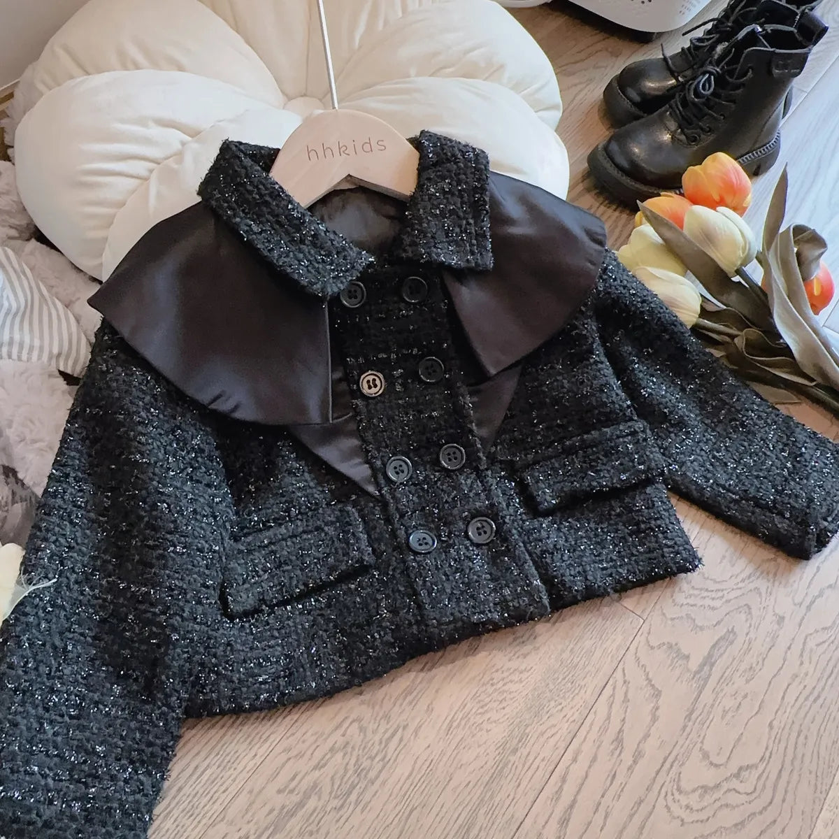 Girl Fashion Elegant Woolen Woven Lapel Long-Sleeve Top Bowknot Shorts Two-Piece Set